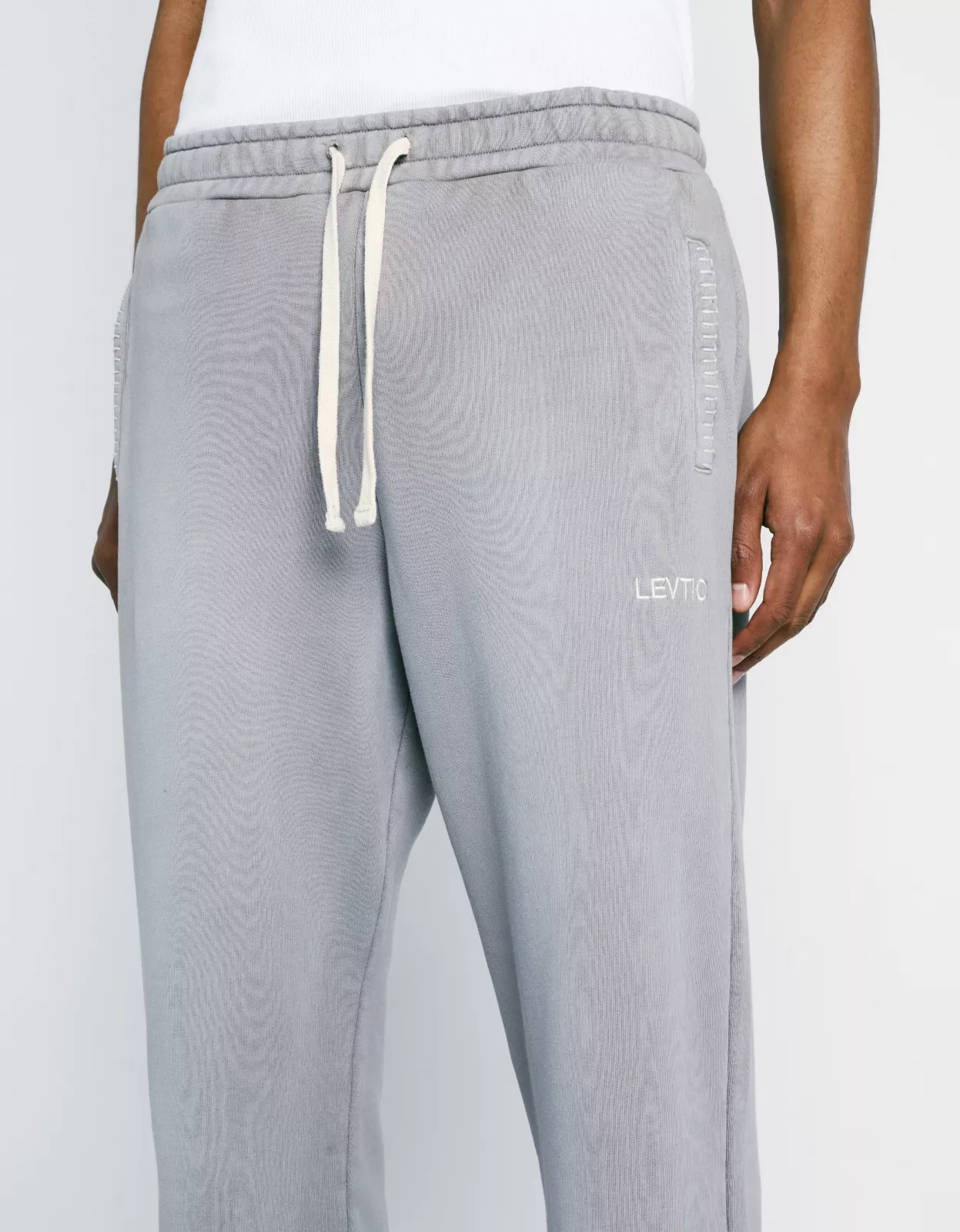 [LOW CLASSIC] / ☆ 24SS POCKET PANTS / GREY Sportpants 